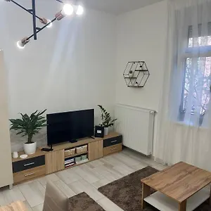 https://szive-apartman.szeged-hotels.com